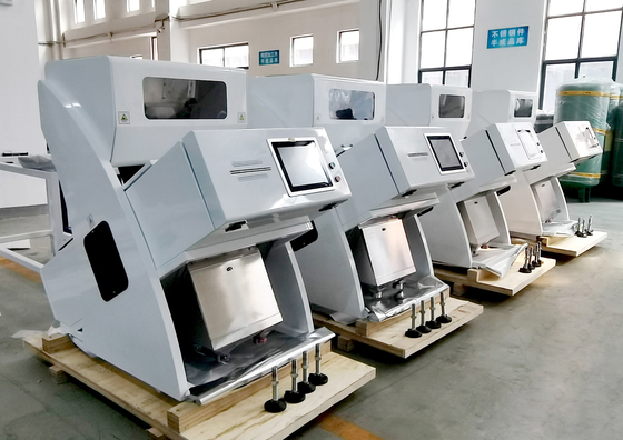 เครื่องคัดเเยกสีข้าวขนาดเล็กพร้อมรีสอร์ต